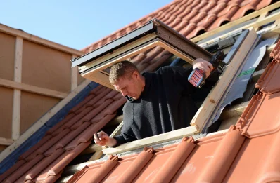 Pose de fenêtres de toit Velux à Falletans